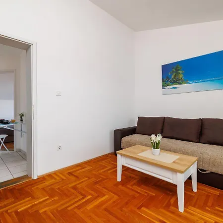 아파트 Atemberaubendes 150 Meter Zum Mit Jacuzzi, Meerblick, Pool, Billardtisch *