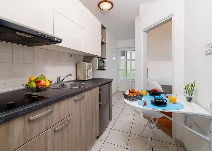 Atemberaubendes 150 Meter Zum Mit Jacuzzi, Meerblick, Pool, Billardtisch Apartament *