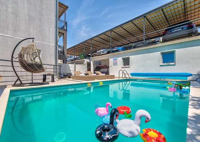 Apartament Atemberaubendes 150 Meter Zum Mit Jacuzzi, Meerblick, Pool, Billardtisch *